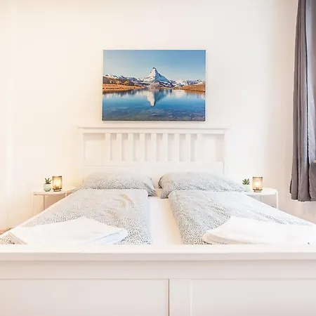 Apartment Tm *